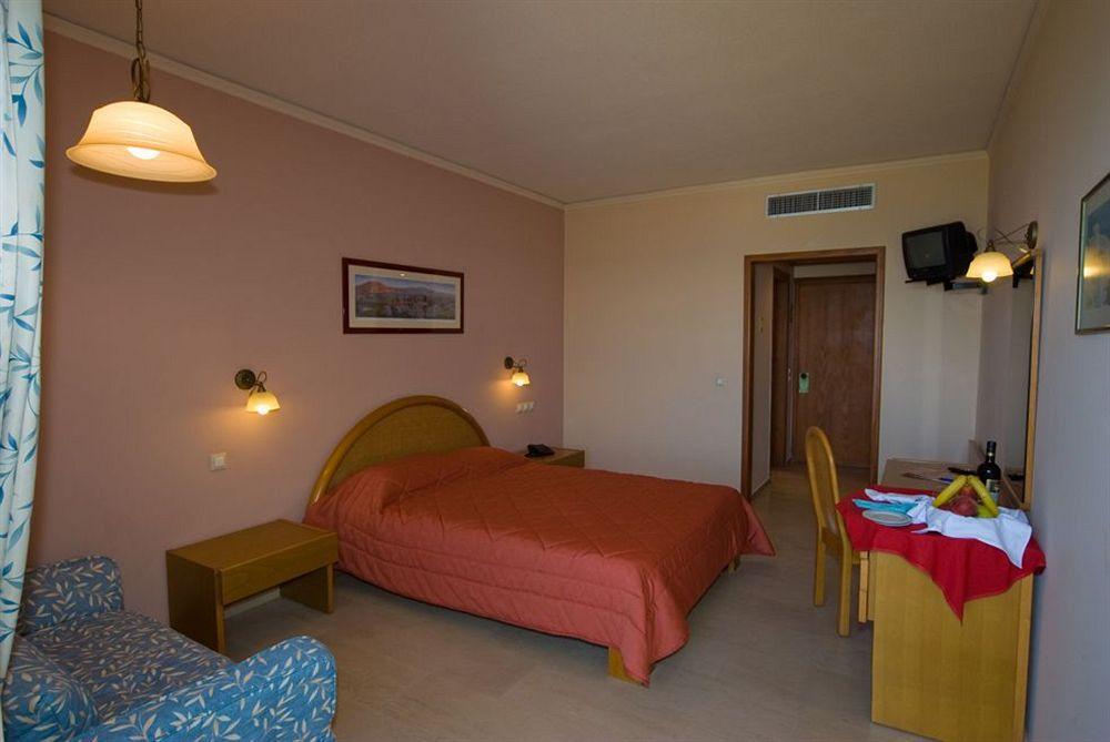 Golden Resort Karfás