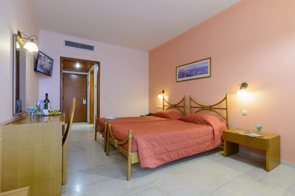 Golden Resort Karfás